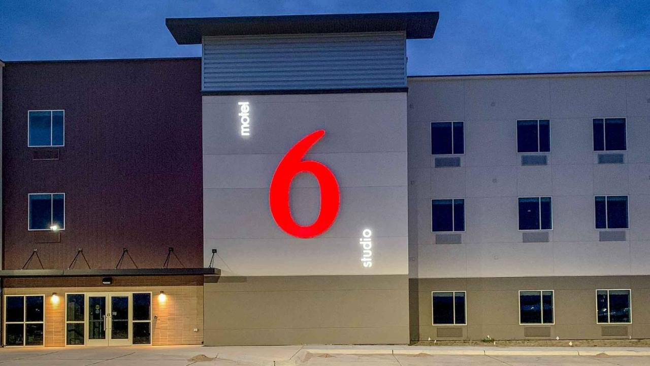 Motel 6 North Platte - East Exterior foto